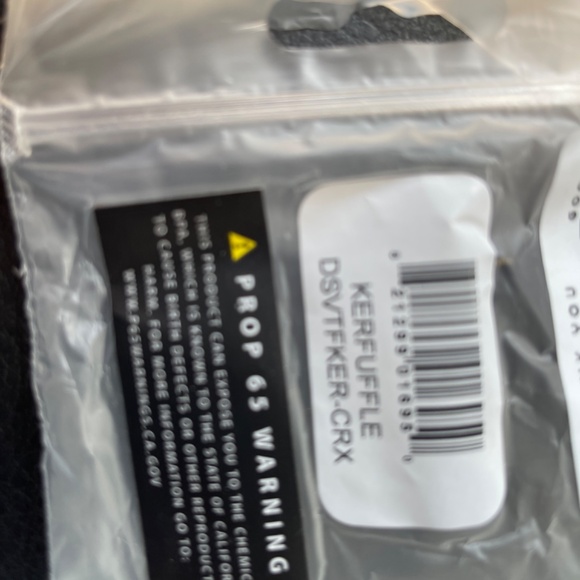 Sunglasses - Picture 3 of 4